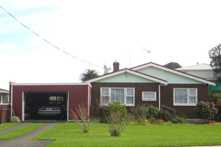 Photo of property in 80 Ngamotu Road, Spotswood, New Plymouth, 4310