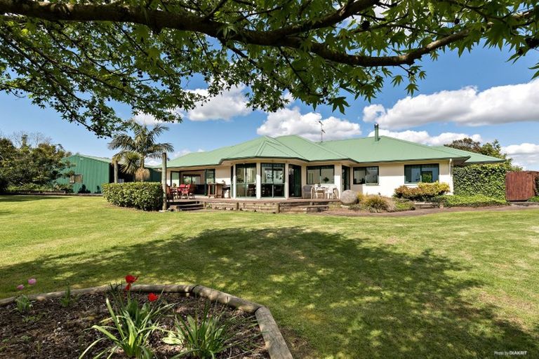 Photo of property in 32 Harrisville Road, Tuakau, 2121