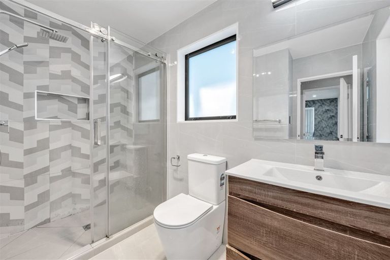 Photo of property in 32 Nola Dawn Avenue, Papakura, 2110