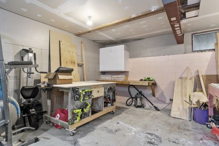 Photo of property in 21 Burns Street, Gate Pa, Tauranga, 3112