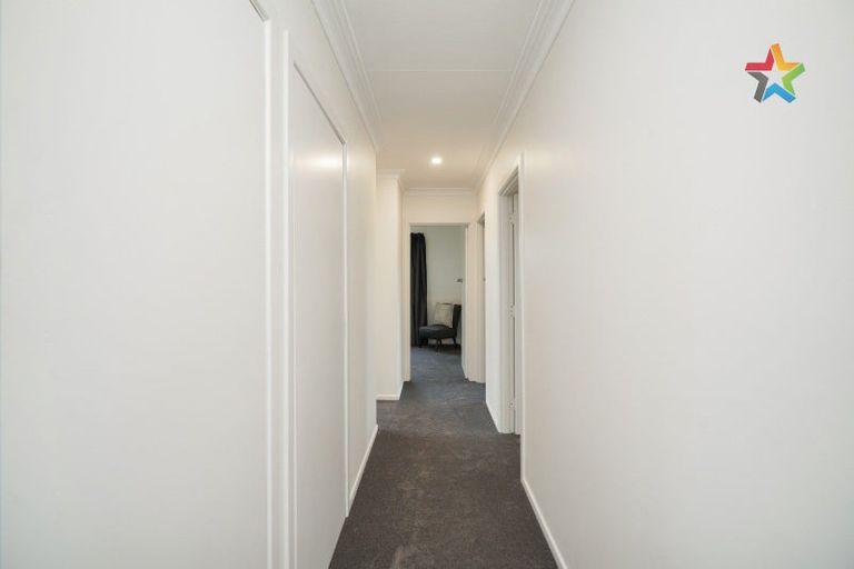 Photo of property in 21 Dumbarton Place, Strathern, Invercargill, 9812