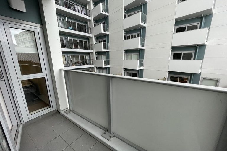 Photo of property in Soho Apartments, 212/74 Taranaki Street, Te Aro, Wellington, 6011