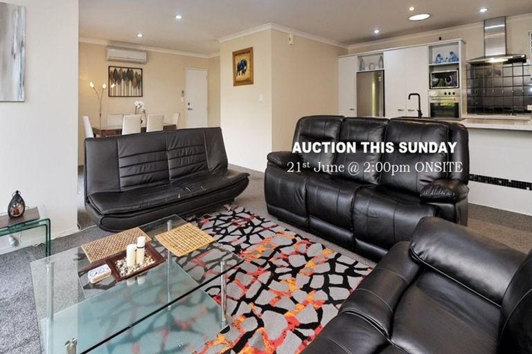 Photo of property in 7 San Vito Place, Henderson, Auckland, 0612