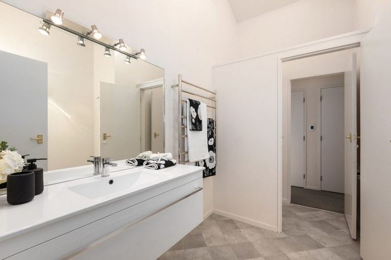Photo of property in 48c Britannia Street, Petone, Lower Hutt, 5012