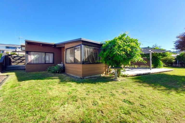 Photo of property in 27a Lake Domain Drive, Frankton, Hamilton, 3204