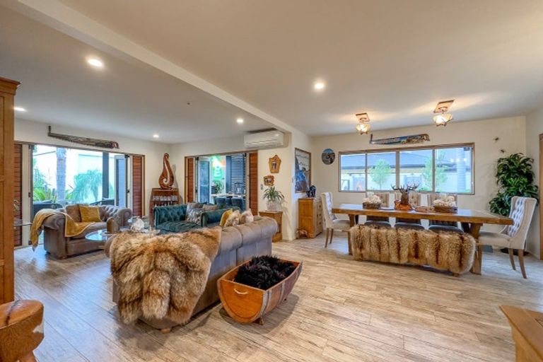 Photo of property in 101 Leighton Road, Whangamata, 3620