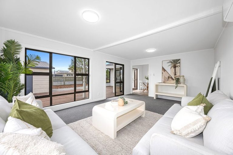 Photo of property in 33 Bridge Street, New Brighton, Christchurch, 8062