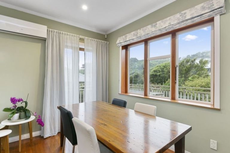 Photo of property in 143 Campbell Street, Karori, Wellington, 6012