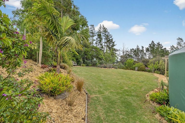 Photo of property in 1893 Paparoa Valley Road, Paparoa, 0571