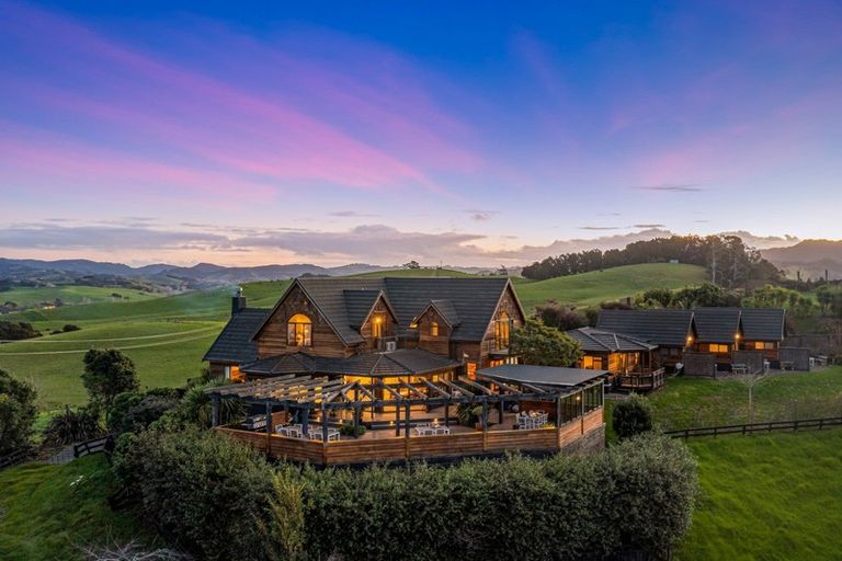 Photo of property in 139 Clayden Road, Warkworth, 0985