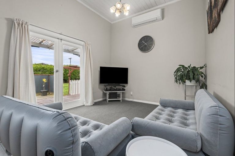 Photo of property in 20 Vera Street, Marton, 4710