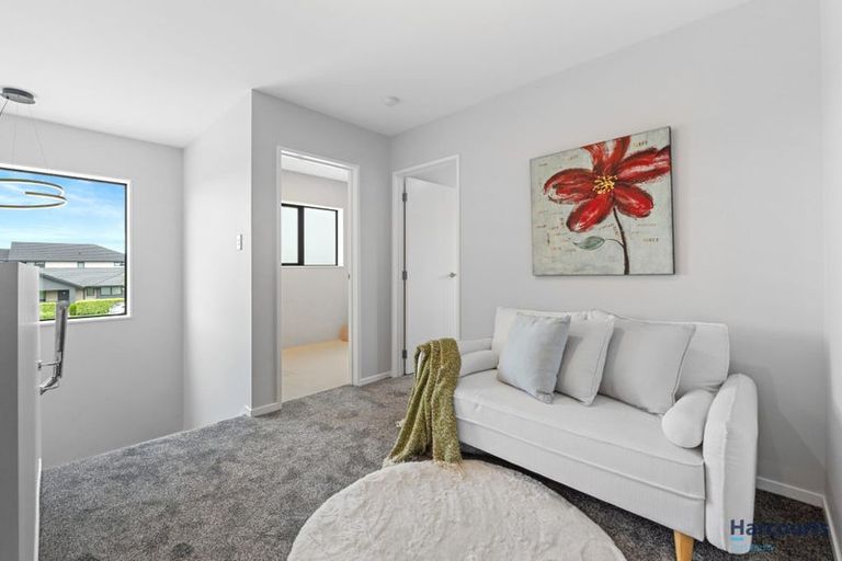 Photo of property in 39 Hari Road, Karaka, 2113