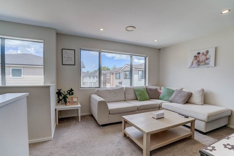 Photo of property in 17 Fishwicke Lane, Albany, Auckland, 0632