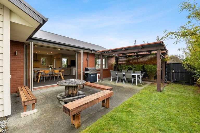 Photo of property in 15 Melville Crescent, Rolleston, 7614