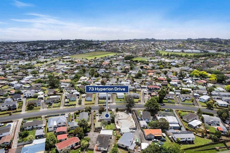 Photo of property in 73 Hyperion Drive, Randwick Park, Auckland, 2105