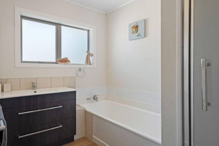 Photo of property in 2/47 Neale Avenue, Stoke, Nelson, 7011