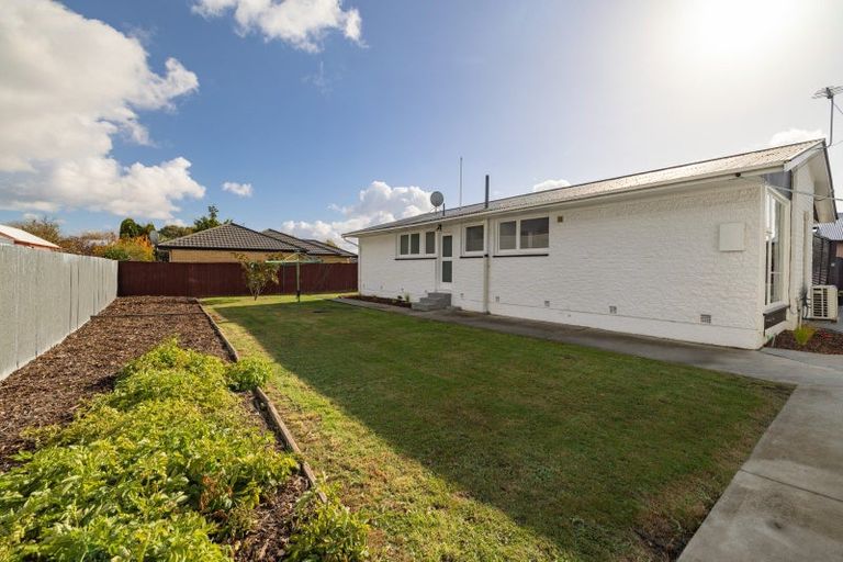 Photo of property in 39 Compton Street, Woolston, Christchurch, 8062