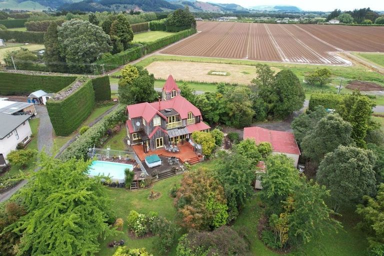 Photo of property in 77 Mcleavey Road, Ohau, Levin, 5570