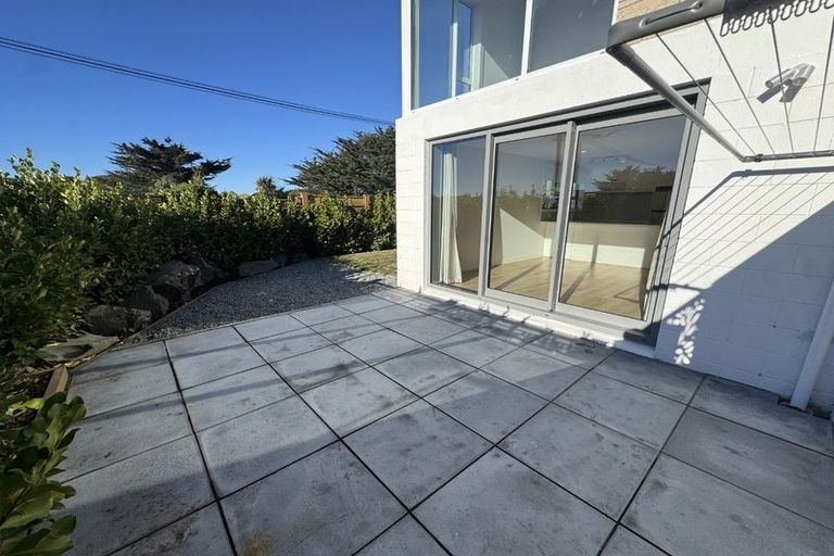 Photo of property in 361 Marine Parade, New Brighton, Christchurch, 8061
