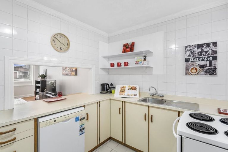 Photo of property in 69a Ellesmere Avenue, Miramar, Wellington, 6022