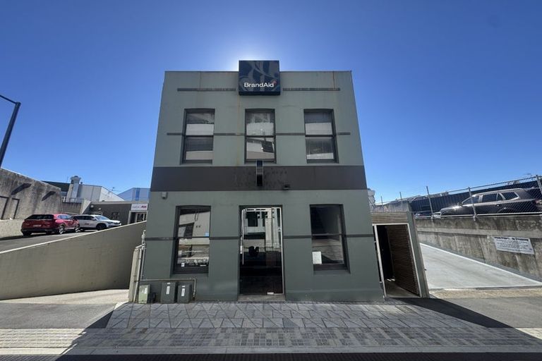 Photo of property in 7 Bath Street, Brighton, Dunedin, 9035