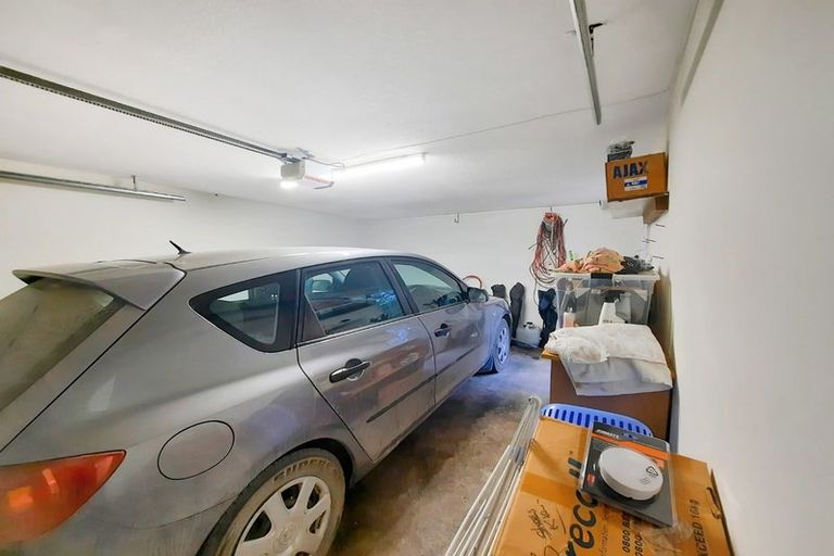 Photo of property in 24 Coles Place, St Albans, Christchurch, 8014