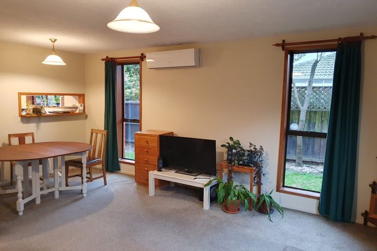 Photo of property in 2a Coles Place, St Albans, Christchurch, 8014