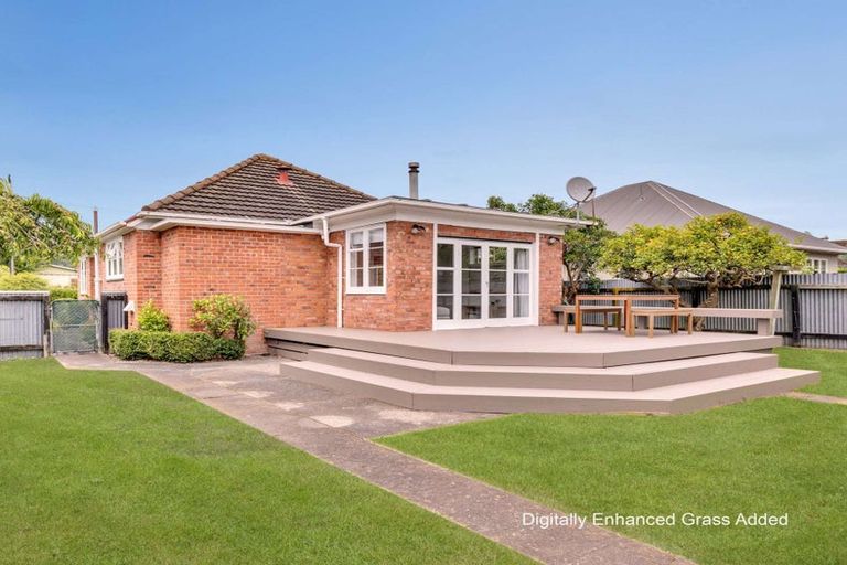 Photo of property in 2 Richmond Street, Whanganui East, Whanganui, 4500