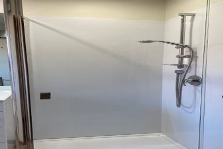 Photo of property in 3/43 Peverel Street, Riccarton, Christchurch, 8041