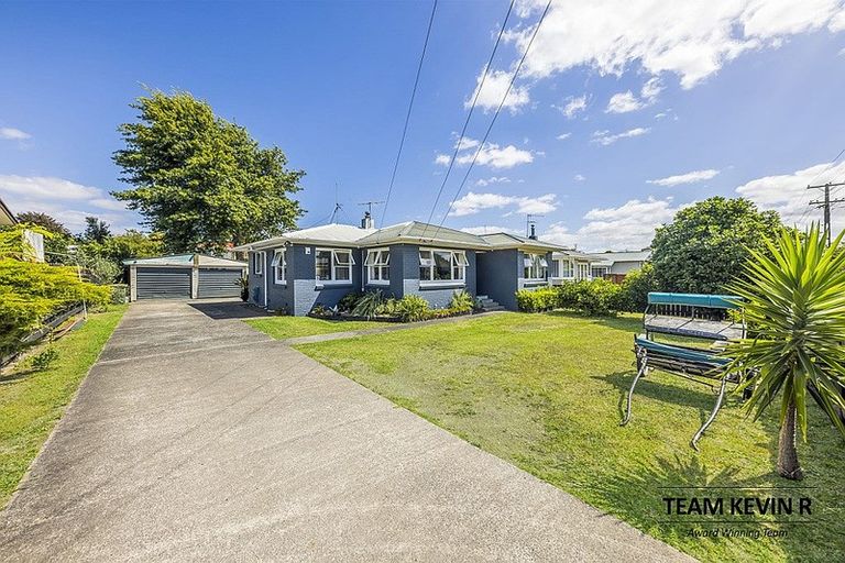 Photo of property in 87 Old Wairoa Road, Papakura, 2110