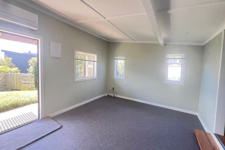Photo of property in 12 Margate Street, Waihola, Milton, 9073