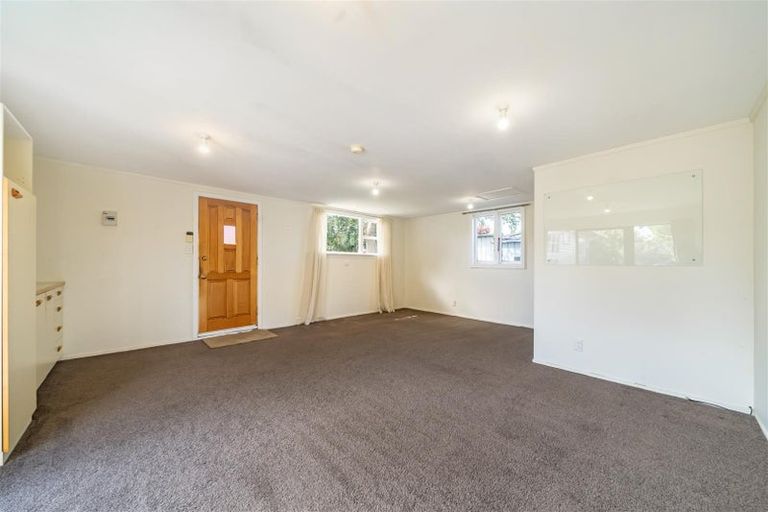 Photo of property in 37 Linwood Drive, Paraparaumu, 5032