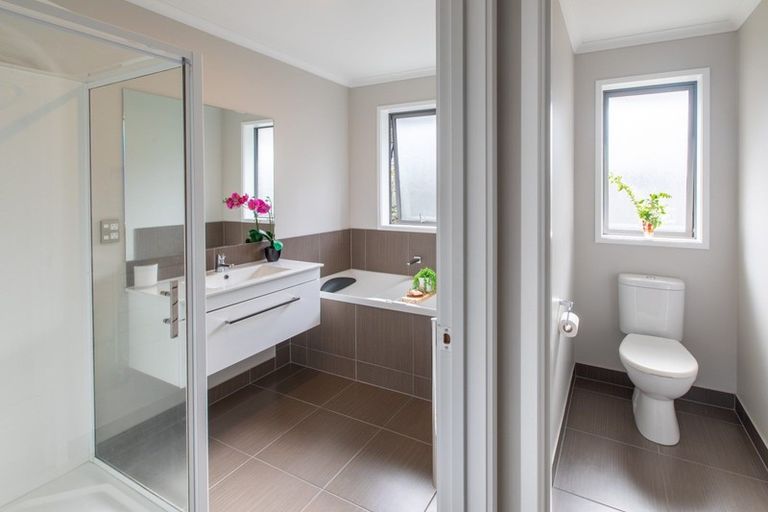 Photo of property in 7 Kennedy Lane, Hamilton East, Hamilton, 3216