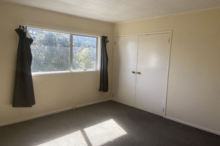Photo of property in 103 Spinella Drive, Bayview, Auckland, 0629