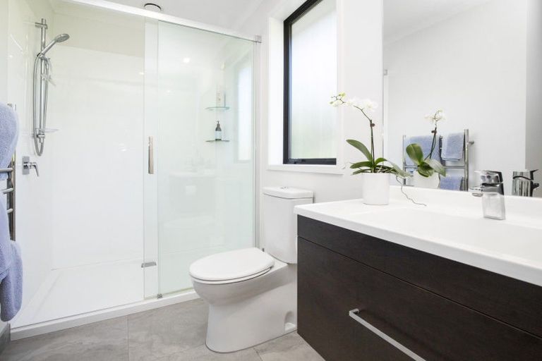Photo of property in 14 Walter Lawry Road, Paerata, Pukekohe, 2124
