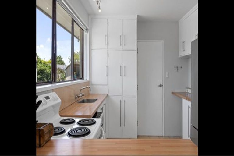 Photo of property in 16 Torlesse Crescent, Darfield, 7510