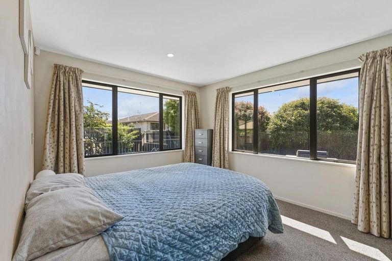 Photo of property in 48 Reginald Street, Burwood, Christchurch, 8083