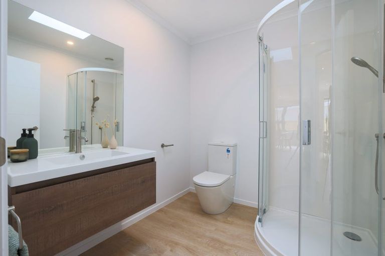 Photo of property in 1105 High Street, Taita, Lower Hutt, 5011