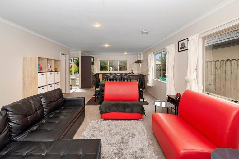 Photo of property in 81 Espalier Drive, Henderson, Auckland, 0612
