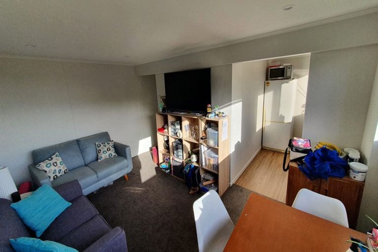Photo of property in 1 Old Coach Road South, Otaki Beach, Otaki, 5512