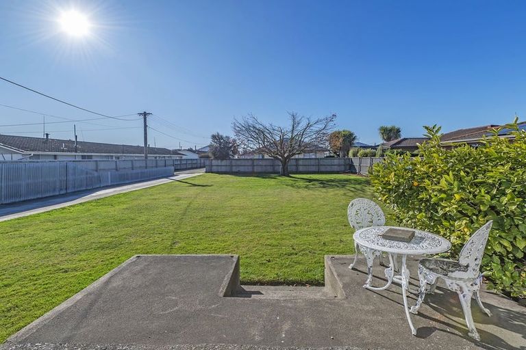 Photo of property in 74b Brynley Street, Hornby, Christchurch, 8042