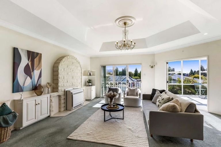 Photo of property in 43 Aotea Crescent, Gore, 9710
