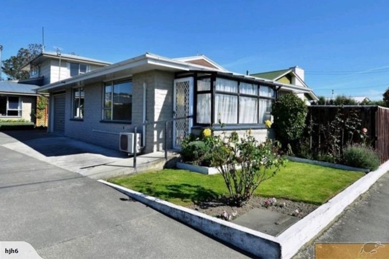 Photo of property in 2/8 Greenpark Street, Hoon Hay, Christchurch, 8025