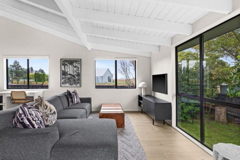 Photo of property in 12 Chestnut Court, Havelock North, 4130