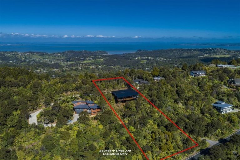 Photo of property in 182 Scenic Drive, Titirangi, Auckland, 0604