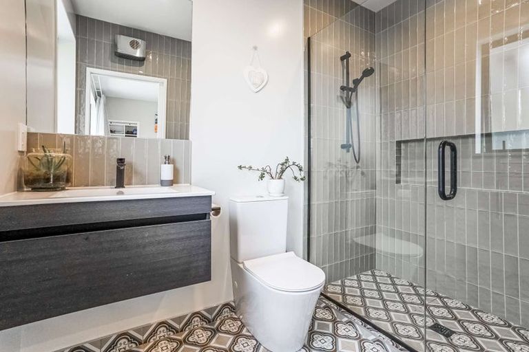 Photo of property in 18 Goldie Drive, Rangiora, 7400