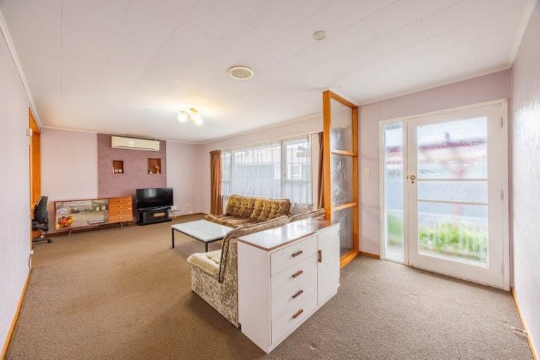 Photo of property in 24 Essex Street, Tamatea, Napier, 4112