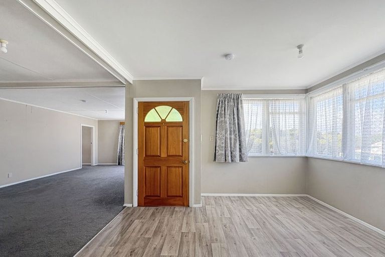 Photo of property in 109 Carlton Avenue, Tawhero, Whanganui, 4501