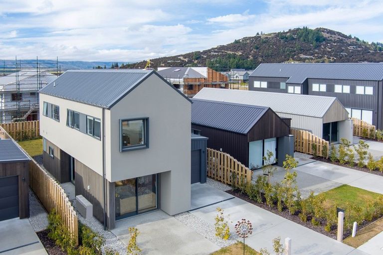 Photo of property in Northlake, 20 Lindis Road, Wanaka, 9305