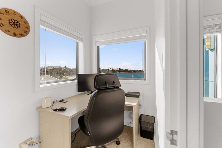 Photo of property in 1011 Papamoa Beach Road, Papamoa Beach, Papamoa, 3118
